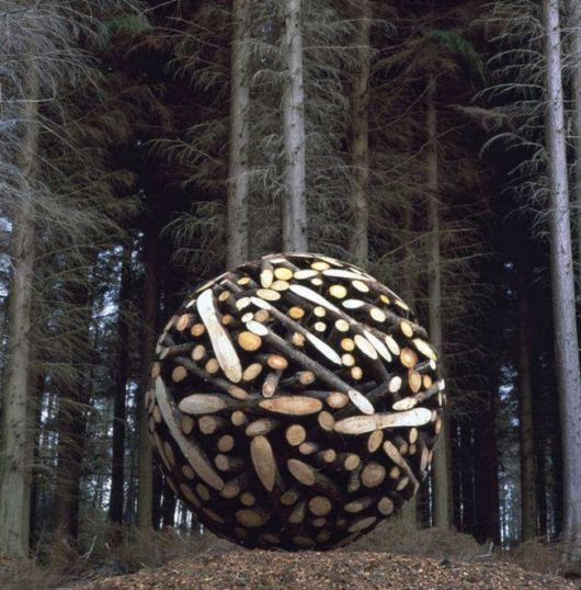 Unusual Wooden Spheres By Lee Jae Hyo