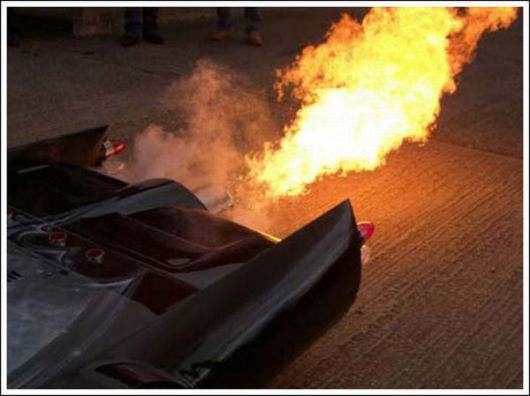 Flatmobile - The Lowest Street Legal Car