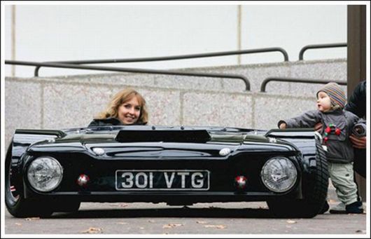 Flatmobile - The Lowest Street Legal Car