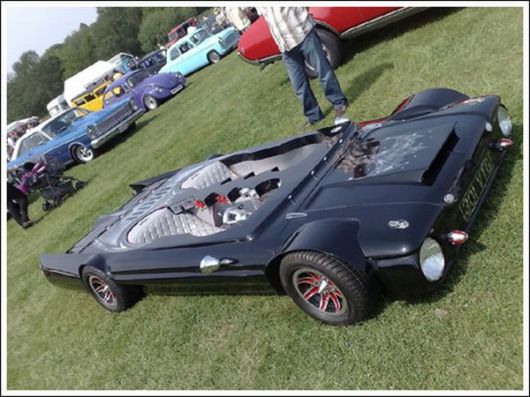 Flatmobile - The Lowest Street Legal Car