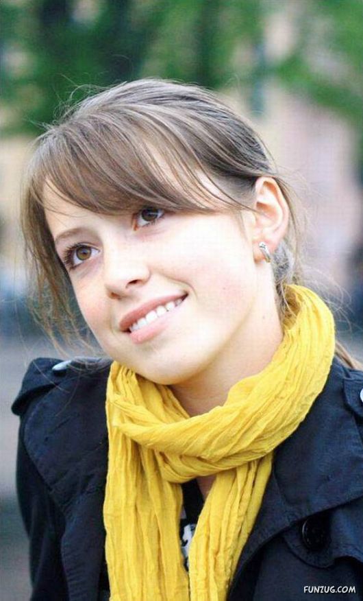 Galz Of The Younger Generation