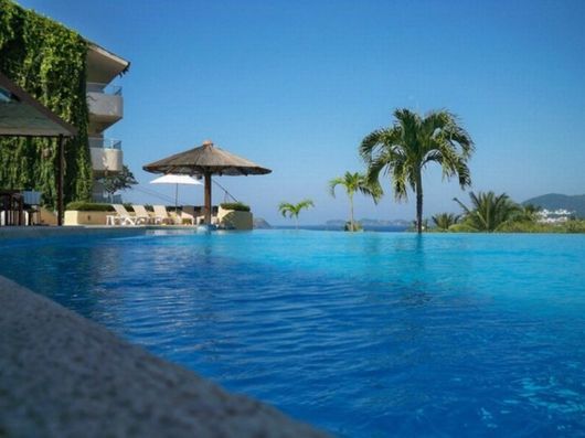 Most Beautiful Infinity Pools