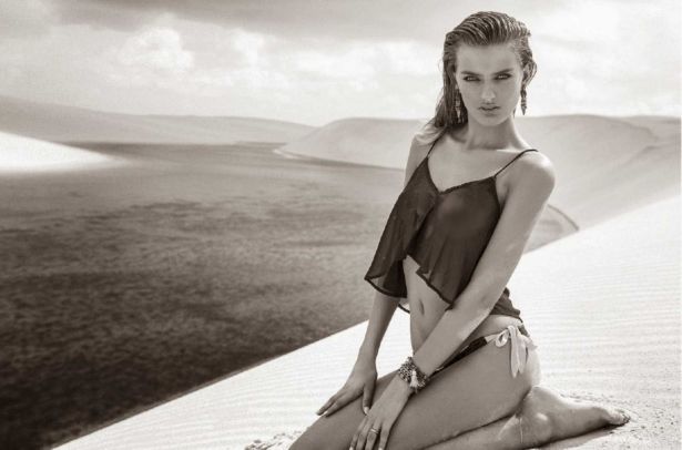Dutch Model Bregje Heinen
